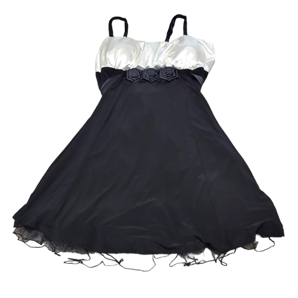 Snap Black White Satin Fit & Flare Spaghetti Strap‎ Dress Size 14
